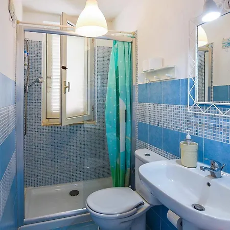 Awesome In With Kitchen Holiday home Augusta