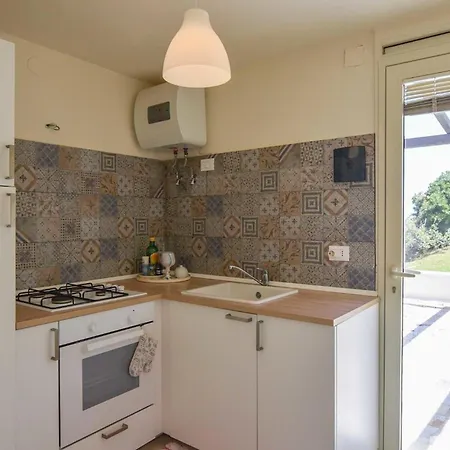 Awesome In With Kitchen Holiday home