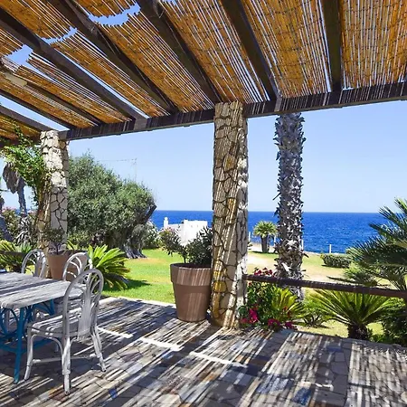 Awesome In With Kitchen Holiday home